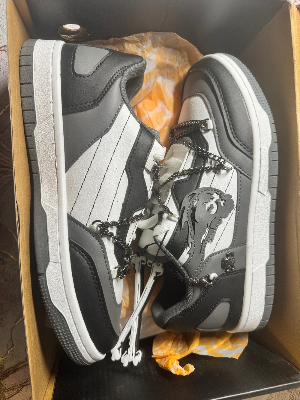 Kids Black & Gray Low-Top Sneakers with Chain Accent